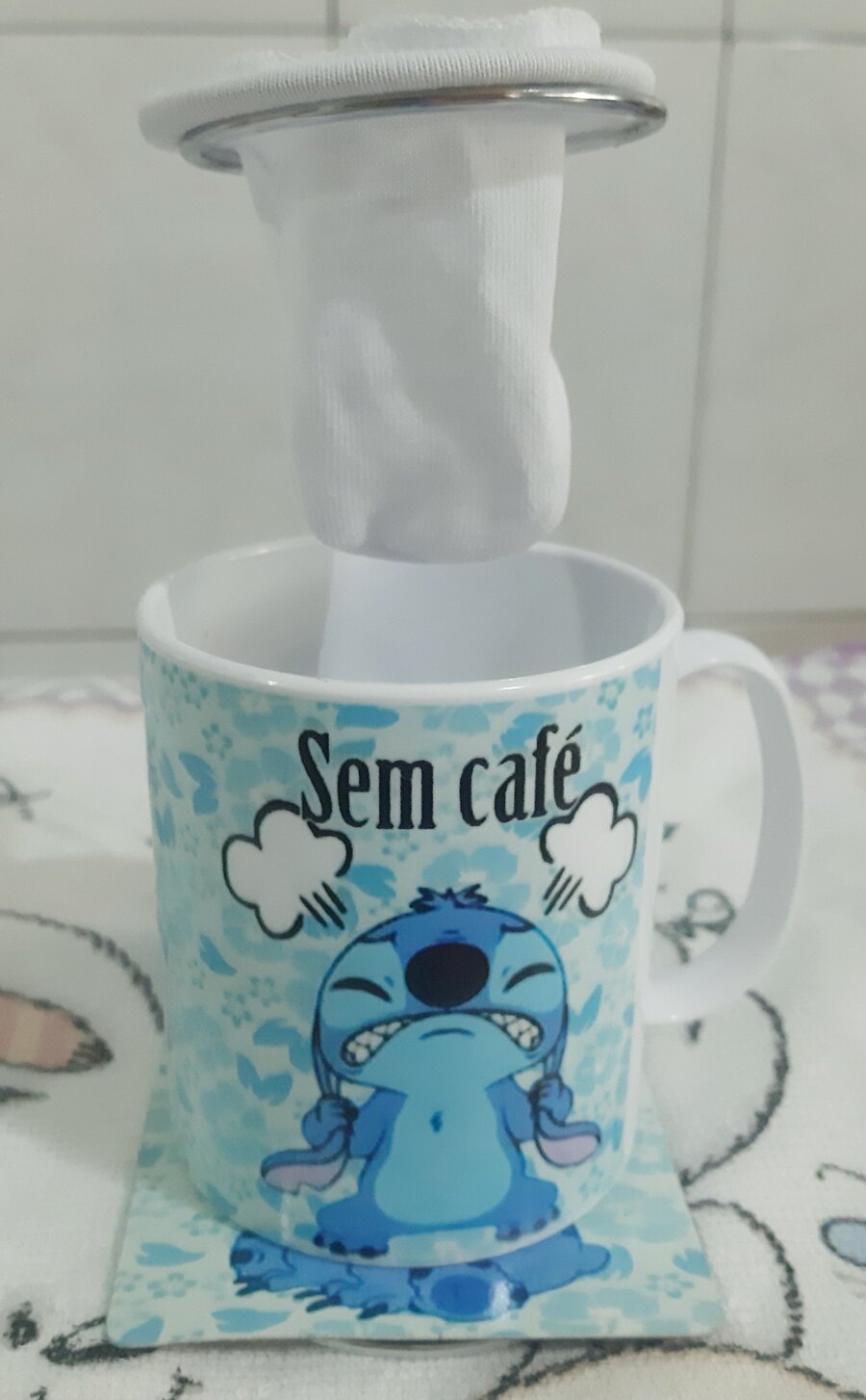 Caneca + mini coador personalizados 